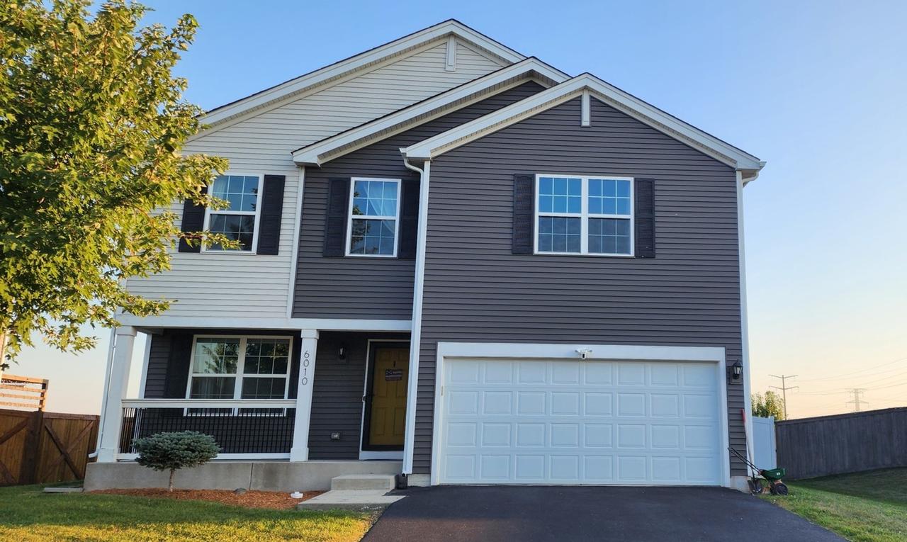 6010 Winterhaven Dr., Joliet, IL 60431