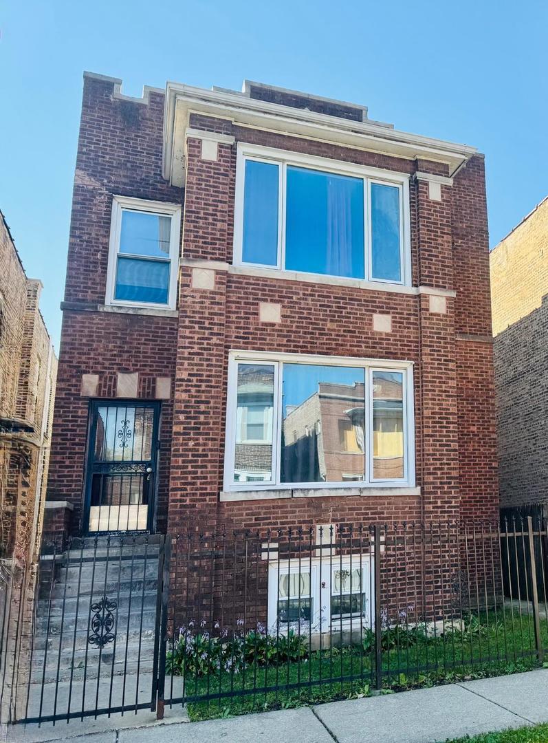 4935 W Monroe St., Chicago, IL 60644