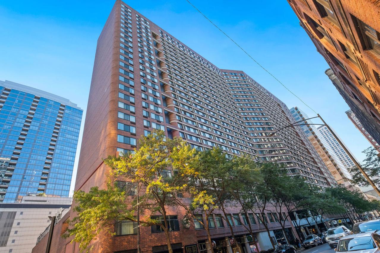 211 E Ohio St. #1607, Chicago, IL 60611