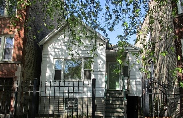 2928 N Sacramento Ave., Chicago, IL 60618