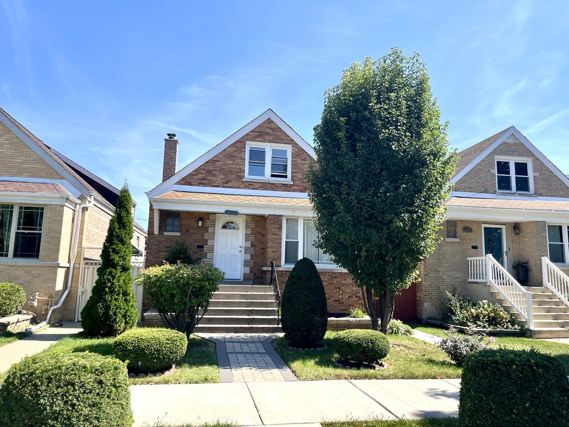 4719 S Tripp Ave., Chicago, IL 60632