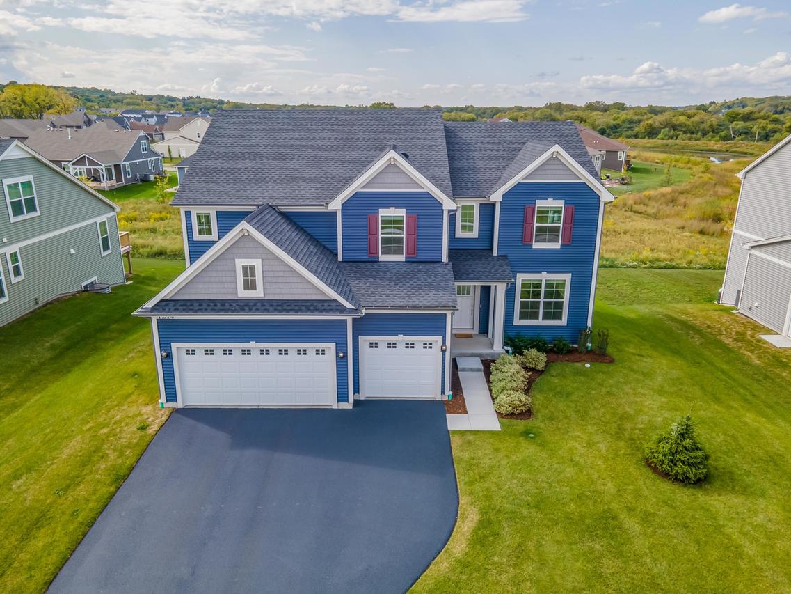 1214 Buckeye Cir., Crystal Lake, IL 60012