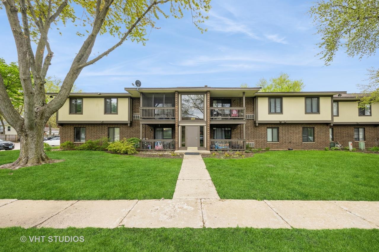 568 Somerset Ln. #7, Crystal Lake, IL 60014