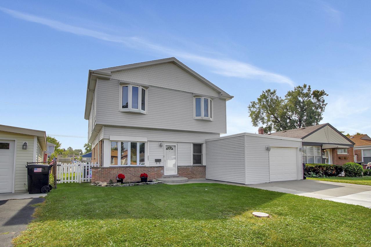 8001 S Kilpatrick Ave., Chicago, IL 60652