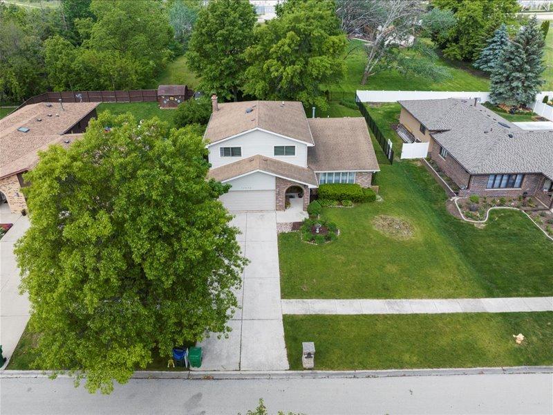 14542 S Mustang Dr., Homer Glen, IL 60491