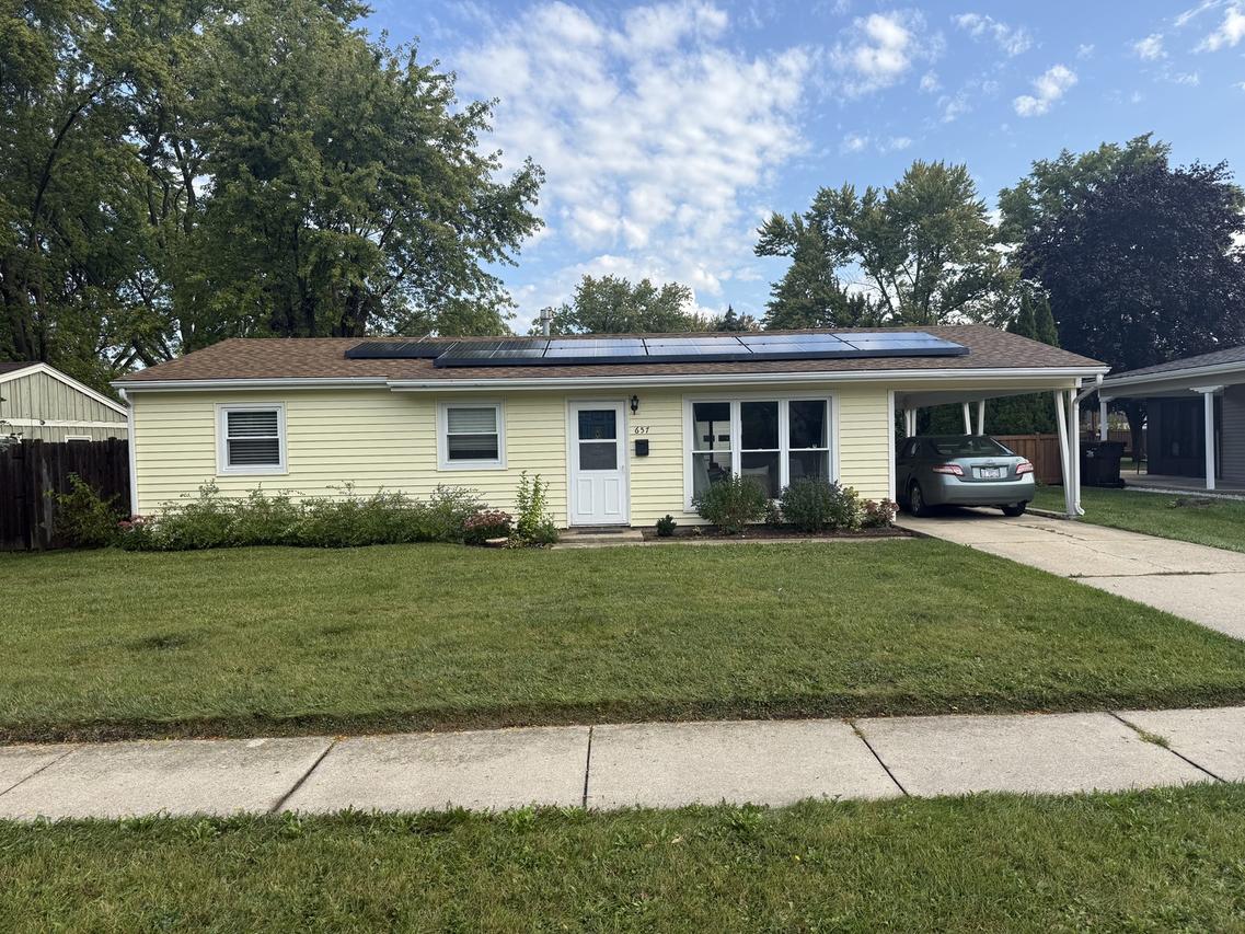 657 Minerva Ave., Wauconda, IL 60084