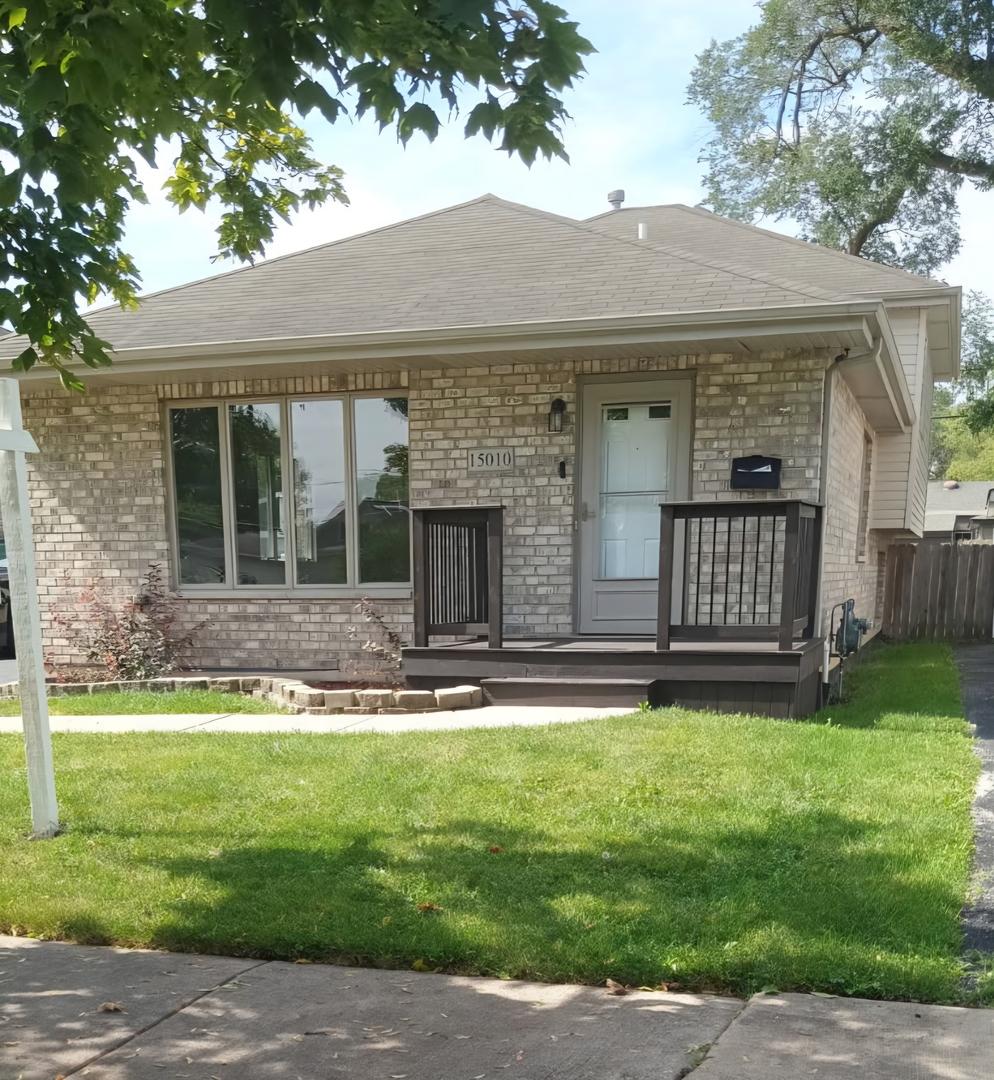 15010 Avers Ave., Midlothian, IL 60445