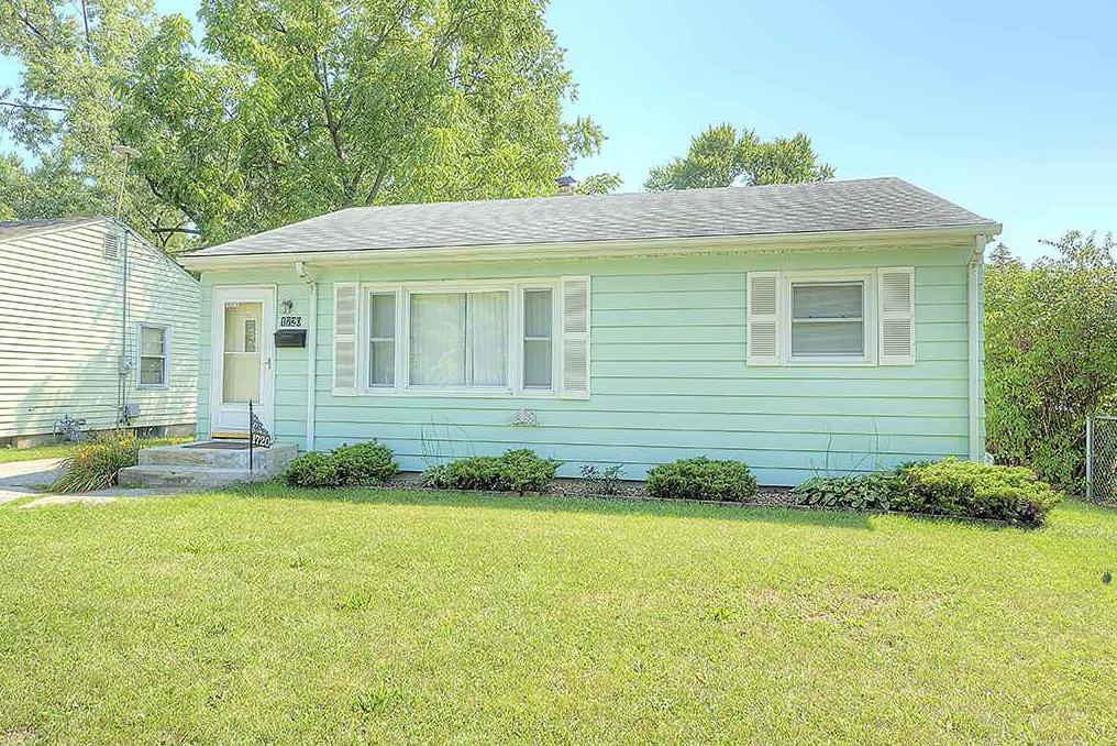 1720 Paradise Blvd., Rockford, IL 61103