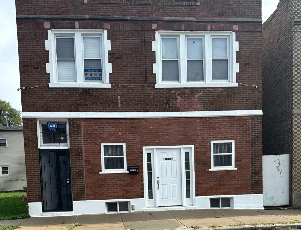 10807 S Wentworth Ave., Chicago, IL 60628