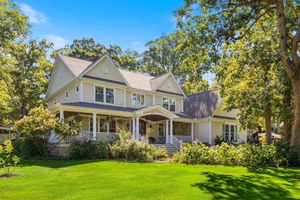 27w773 Beecher Ave., Winfield, IL 60190