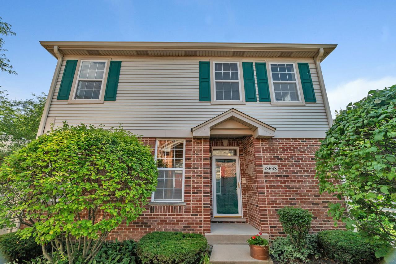18568 W Point Dr., Tinley Park, IL 60477