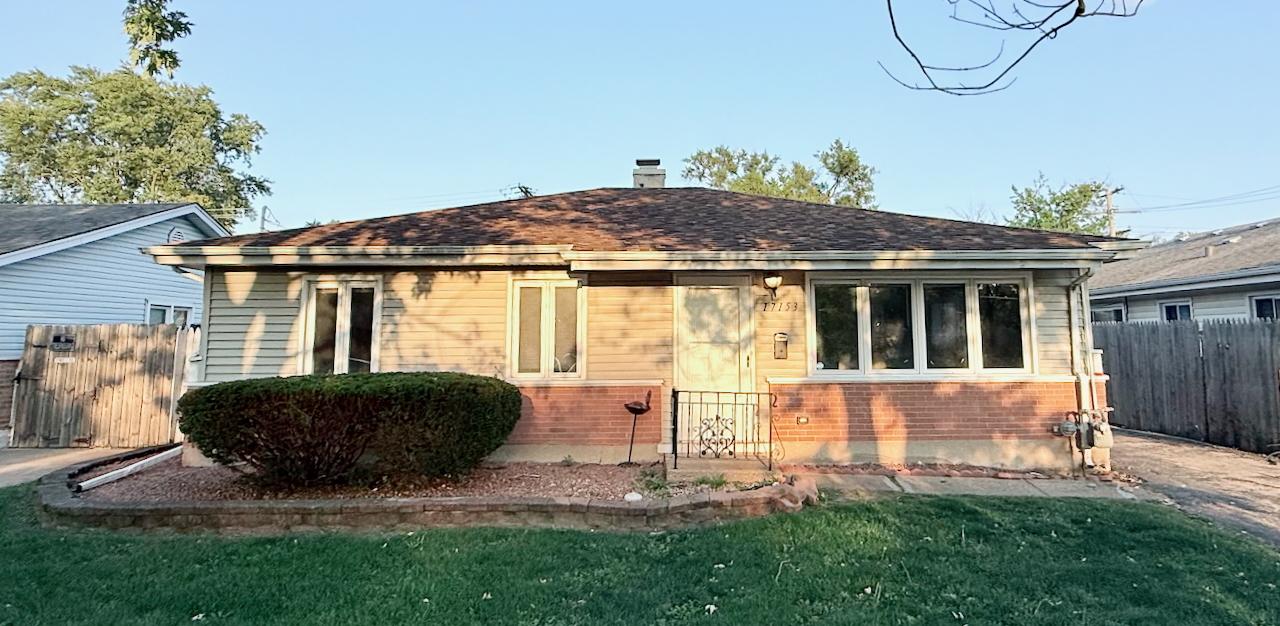 17153 Walter St., Lansing, IL 60438