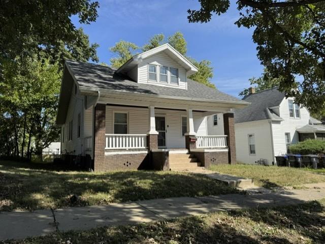 705 W Olive St., Bloomington, IL 61701