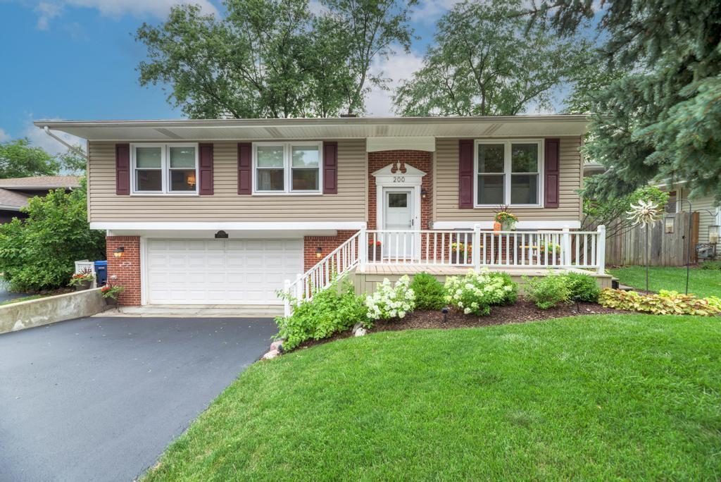 200 N Erie St., Wheaton, IL 60187
