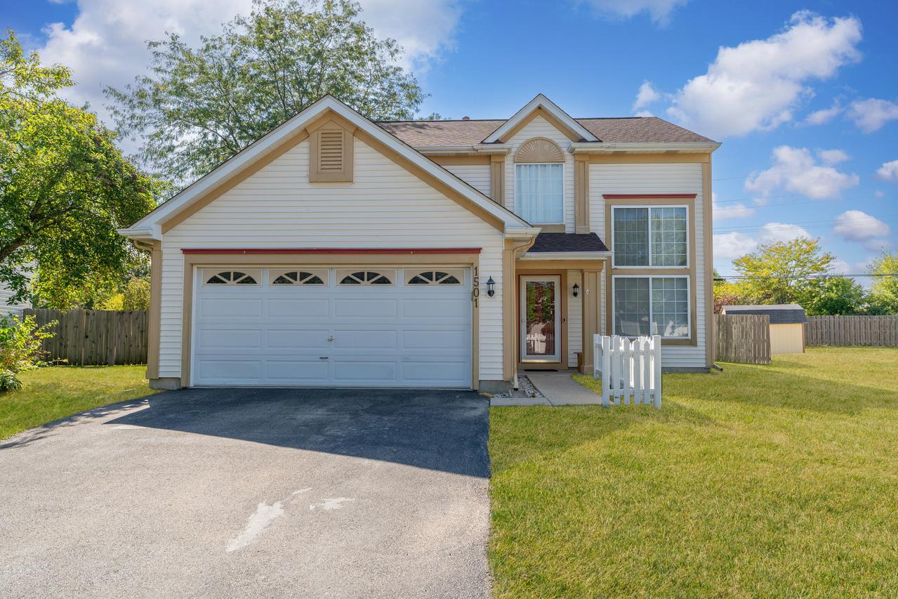 1501 Belle Haven Dr., Grayslake, IL 60030