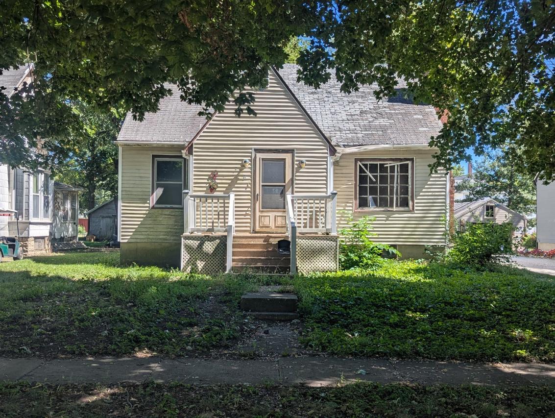 316 N Wood St., Gibson City, IL 60936