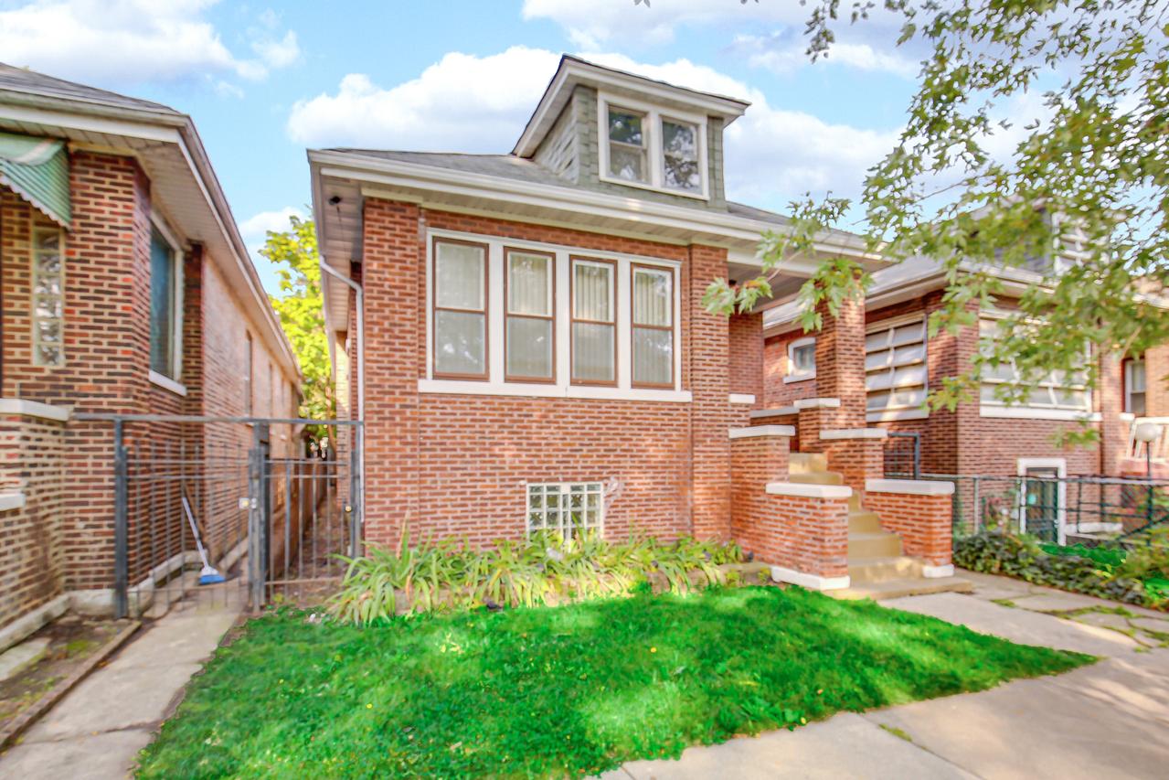 812 S Kilbourn Ave., Chicago, IL 60624