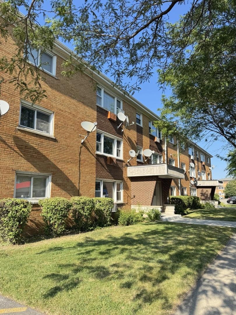 7858 Rutherford Ave. #3D, Burbank, IL 60459