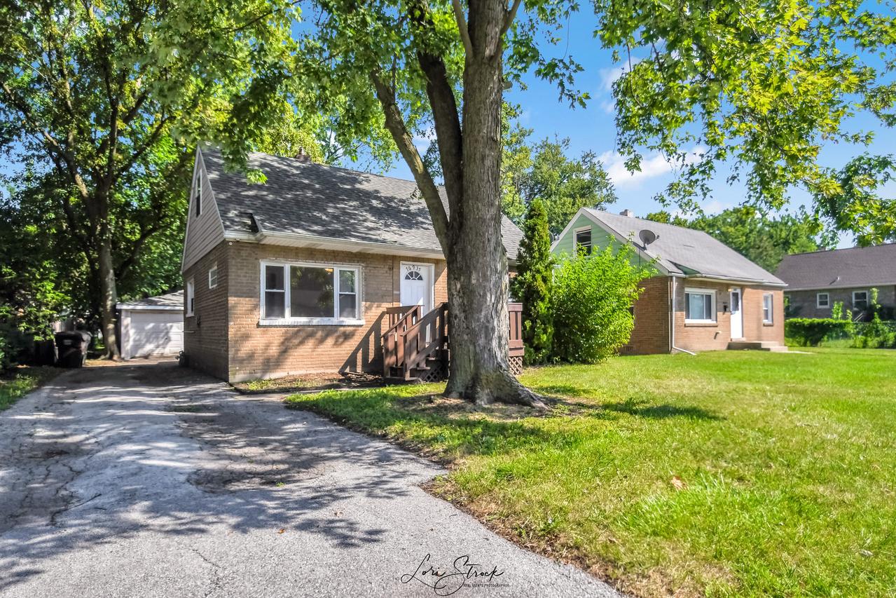 16935 Western Ave., Hazel Crest, IL 60429