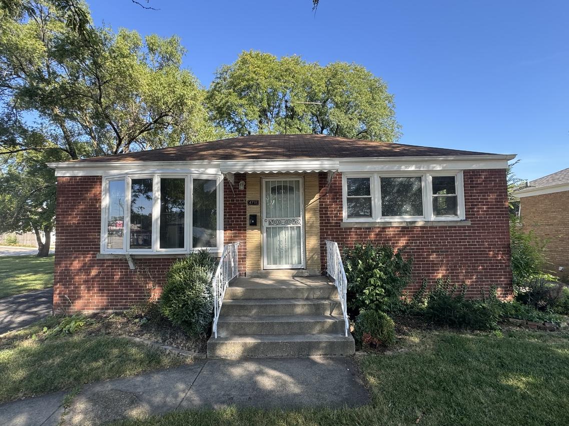 4718 Butterfield Rd., Hillside, IL 60162