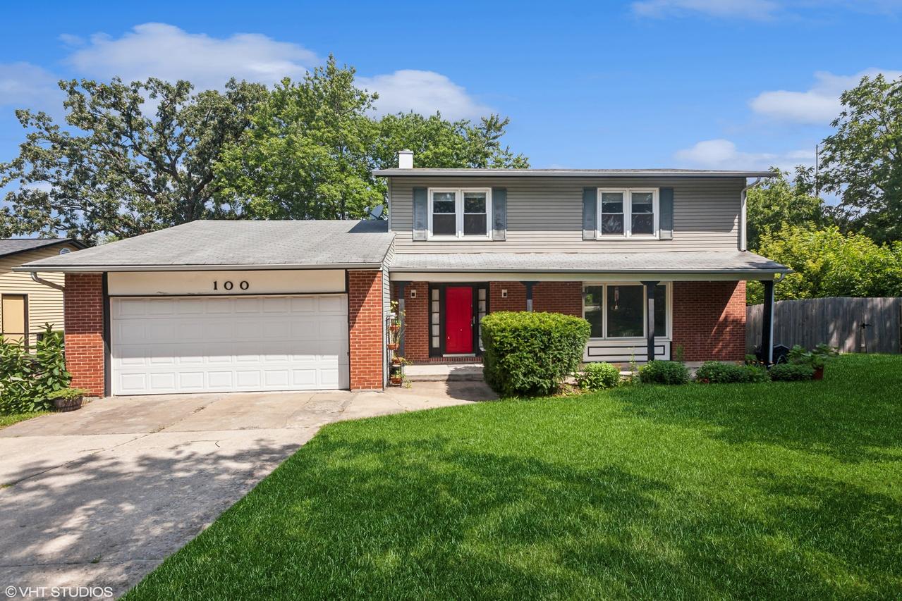100 Concord Ln., Bolingbrook, IL 60440