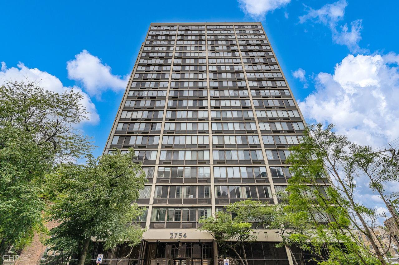 2754 N Hampden Ct. #1706, Chicago, IL 60614
