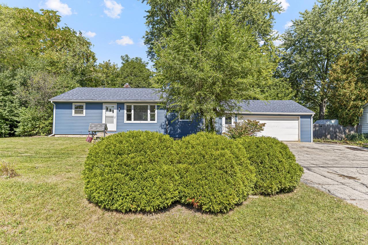 12430 W York House Rd., Beach Park, IL 60087