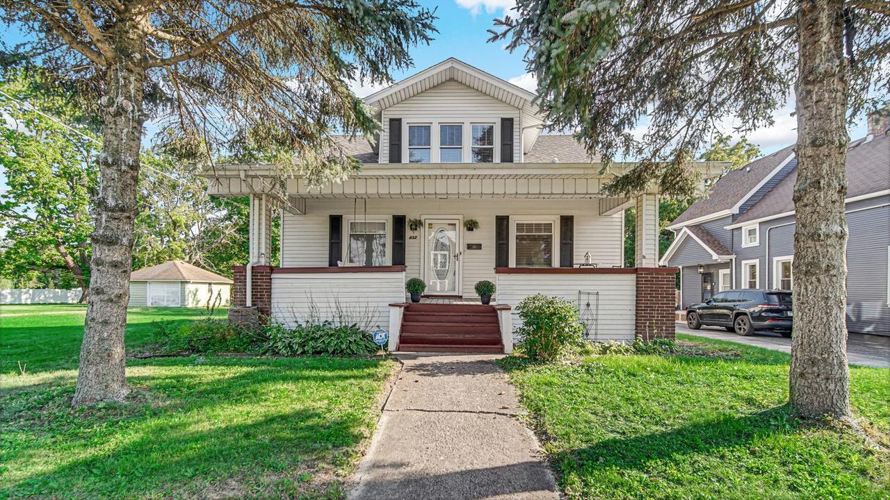 432 Herman St., Crete, IL 60417