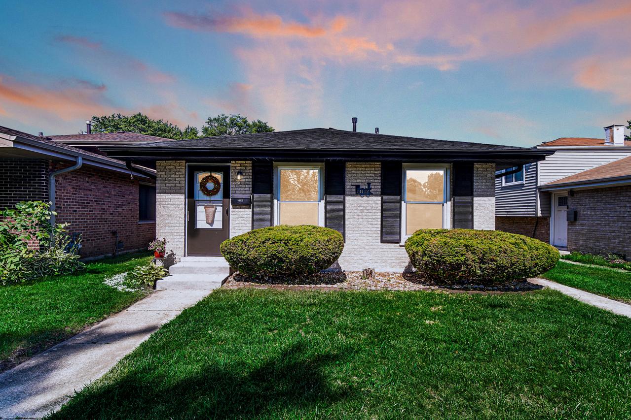14112 S Hoxie Ave., Burnham, IL 60633