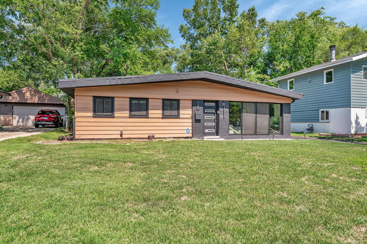 178 Monee Rd., Park Forest, IL 60466