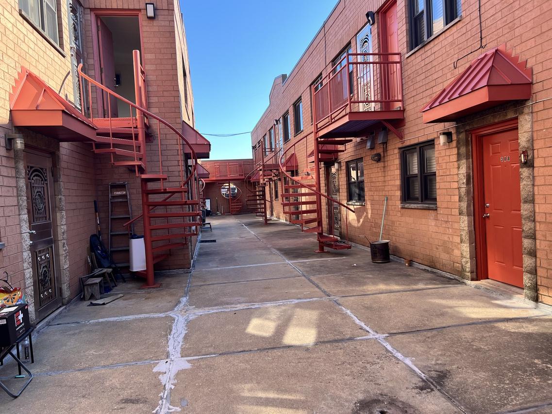 2131 S Archer Ave. #306, Chicago, IL 60616