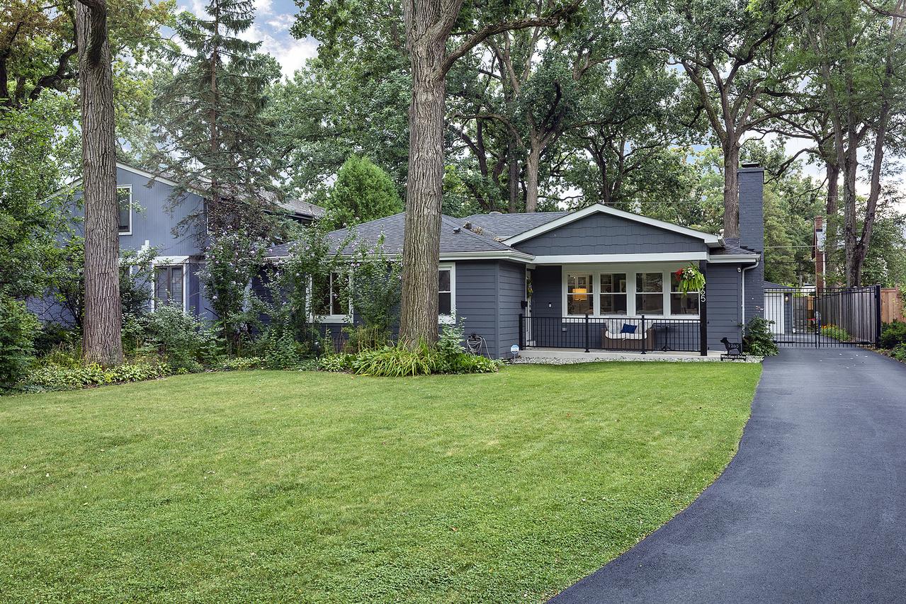1265 Woodland Dr., Deerfield, IL 60015