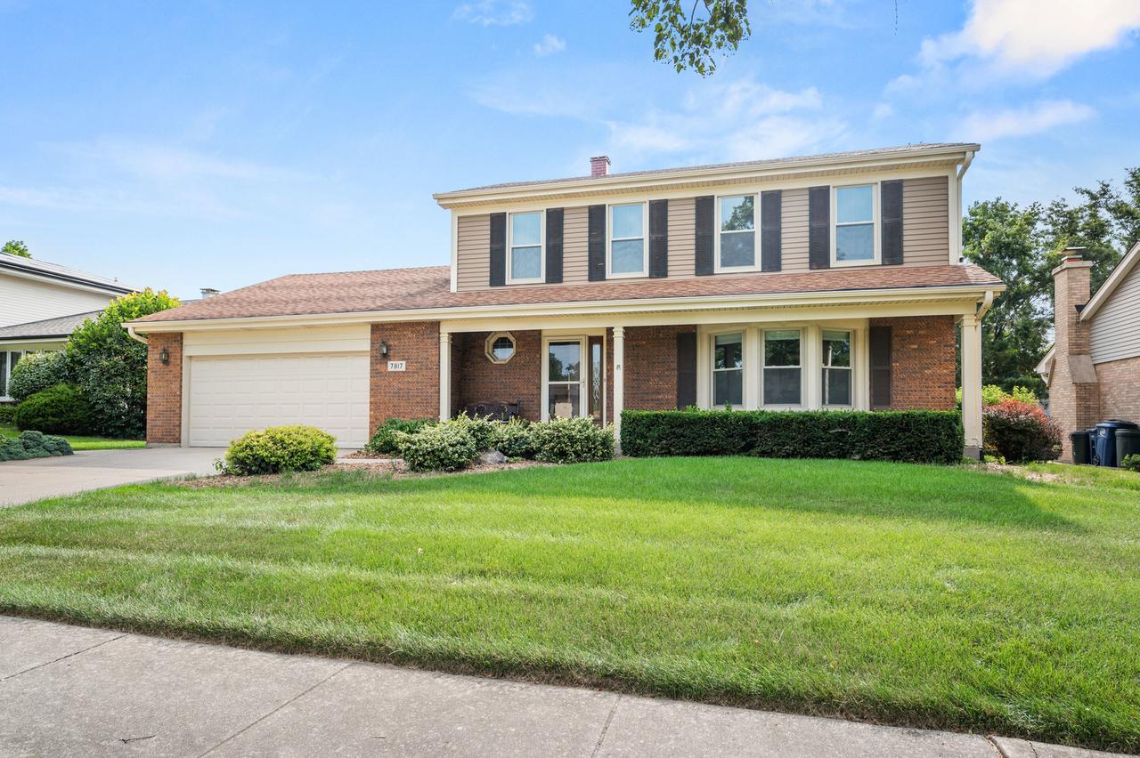 7817 Mayfair Ln., Darien, IL 60561