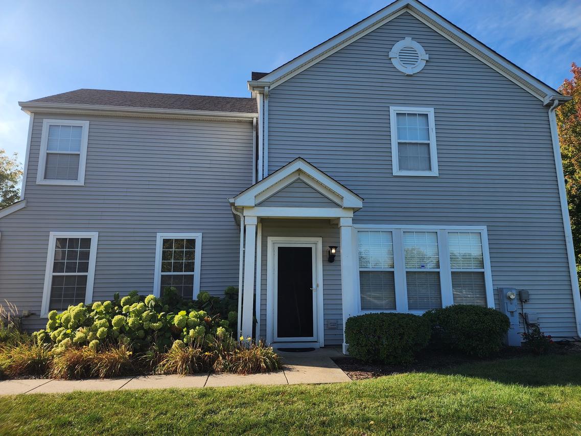 5130 Freeport Dr., Plainfield, IL 60586