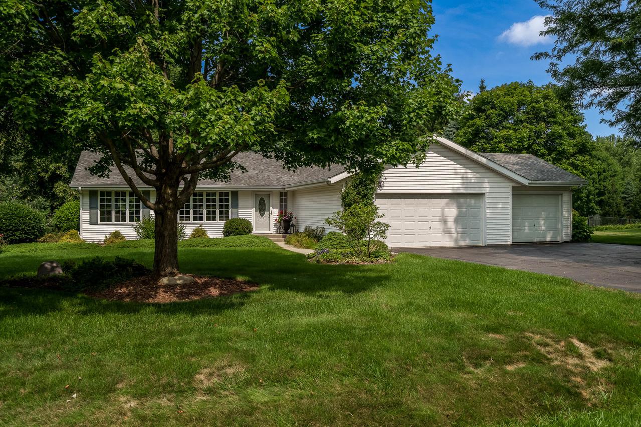 9310 Doral Fairway, Rockford, IL 61103