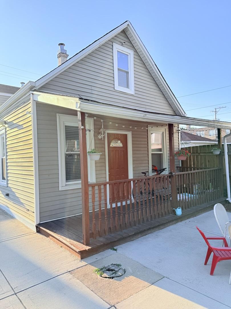 1910 S 61st Ct., Cicero, IL 60804