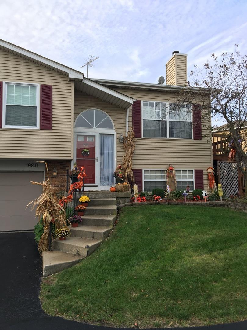 19831 S Edinburgh Ln., Frankfort, IL 60423