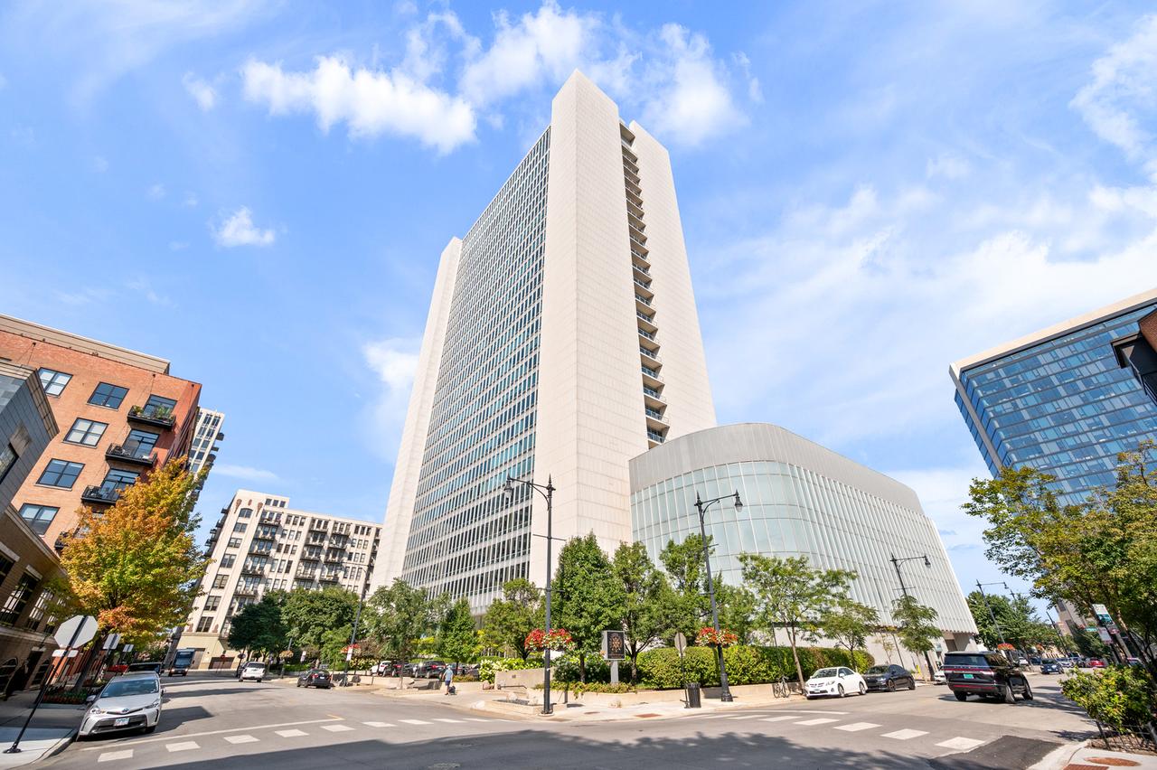 [Address Hidden by Seller], Chicago, IL 60654