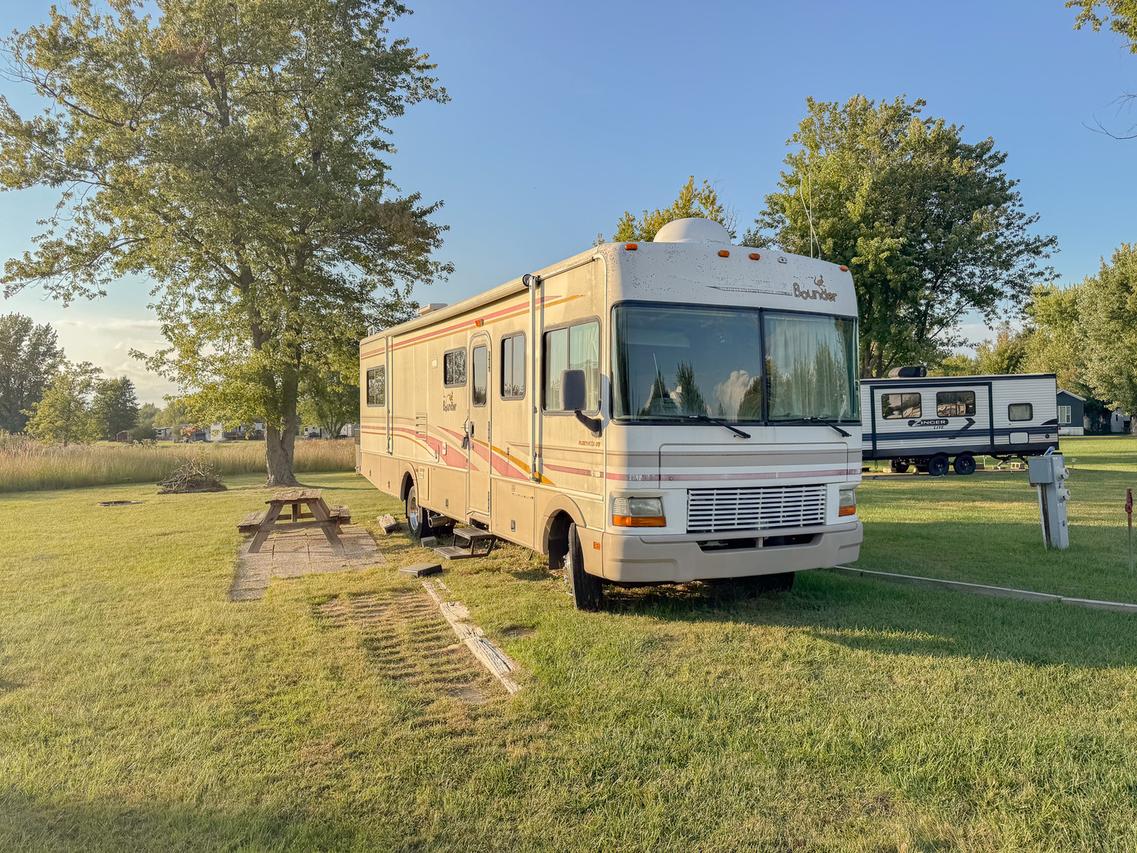 22/70 Woodhaven, Sublette, IL 61367