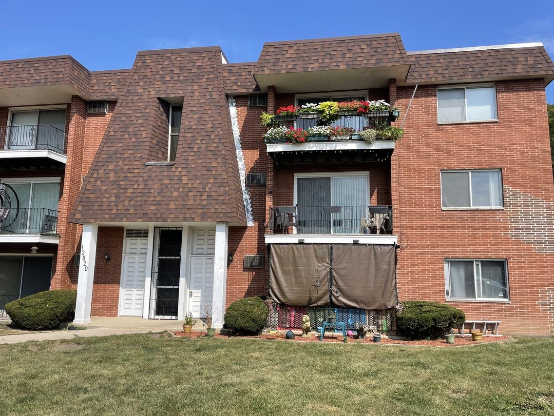 12620 S Alpine Dr. #6, Alsip, IL 60803