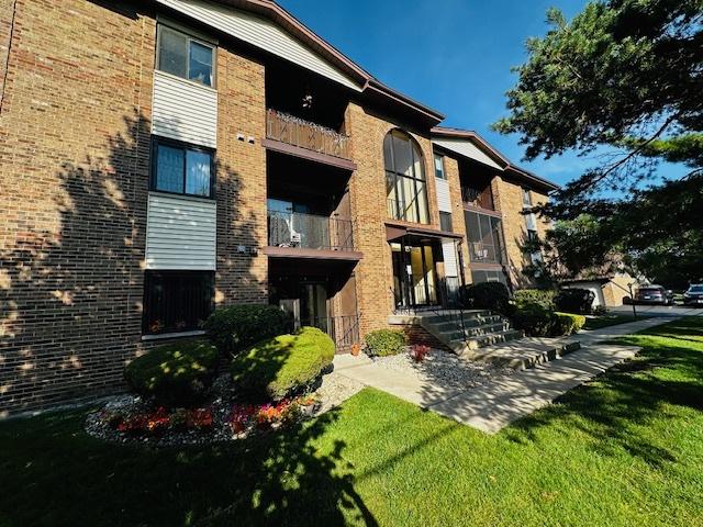 13422 W Circle Dr. #401, Crestwood, IL 60418