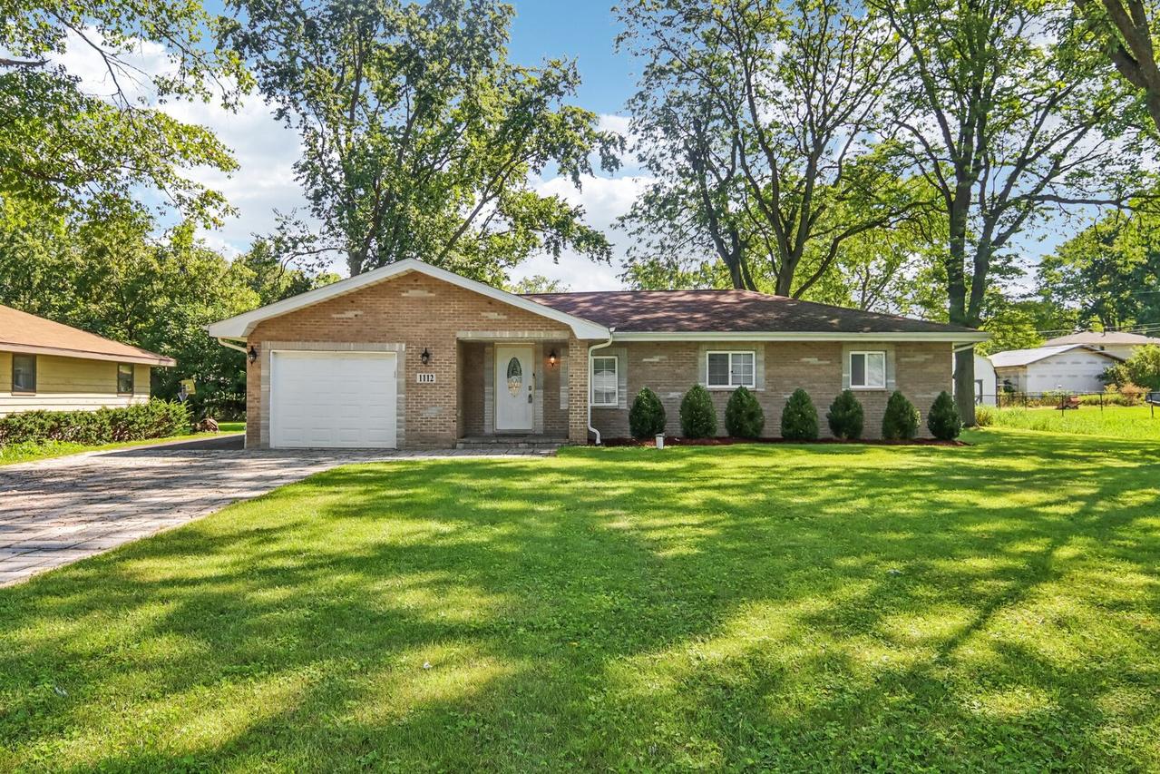 1112 Rosary Ln., Joliet, IL 60435
