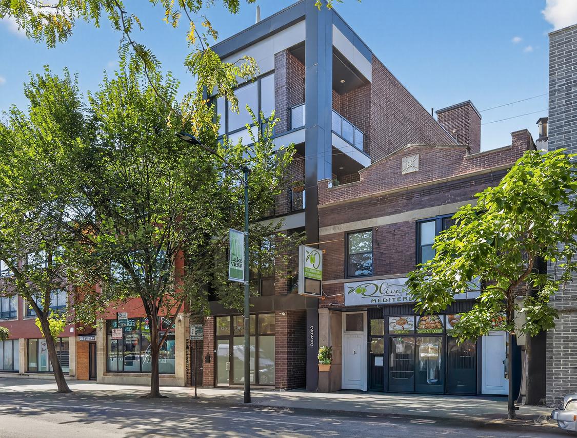 2958 N Lincoln Ave. #3A, Chicago, IL 60657