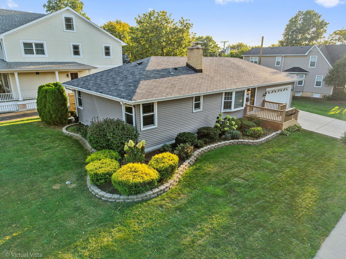 509 Gierz St., Downers Grove, IL 60515