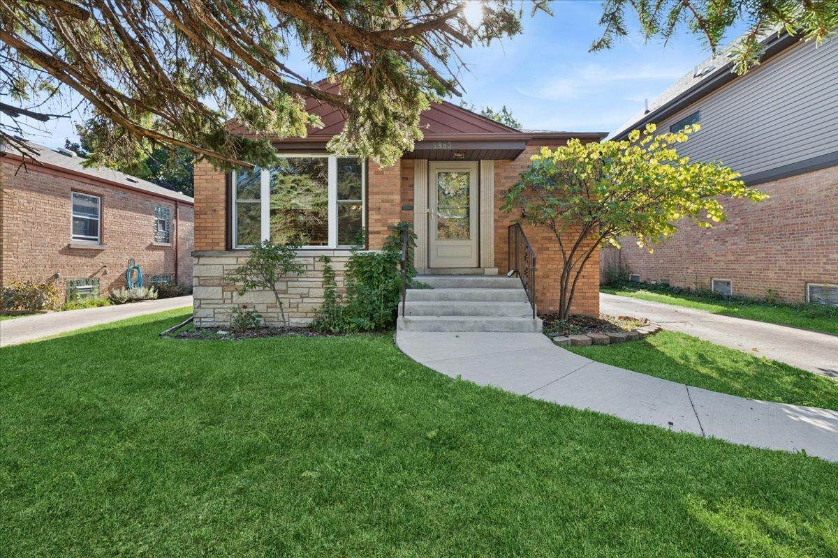5883 N Central Ave., Chicago, IL 60646
