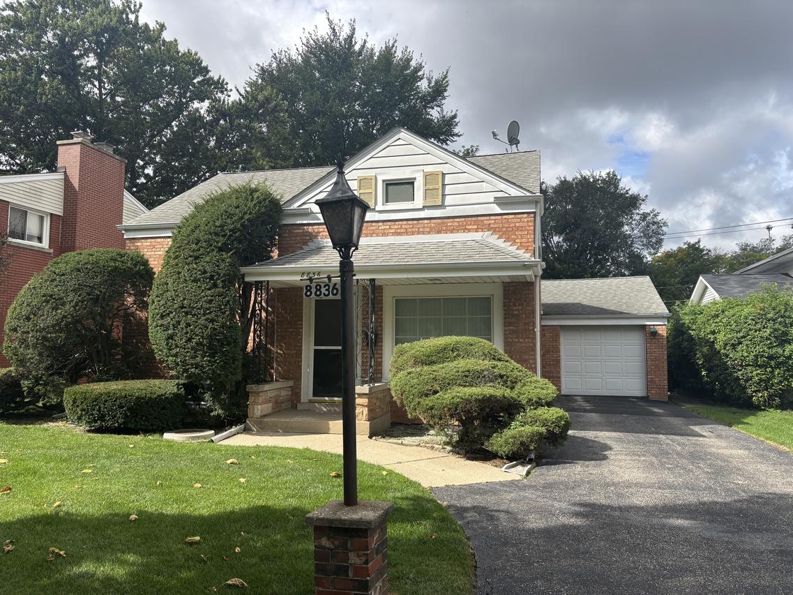 8836 Mansfield Ave., Morton Grove, IL 60053