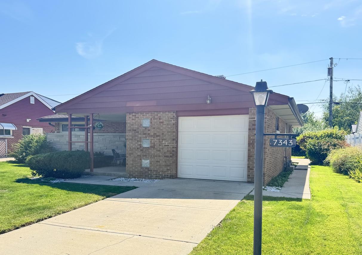 7343 Lake St., Morton Grove, IL 60053