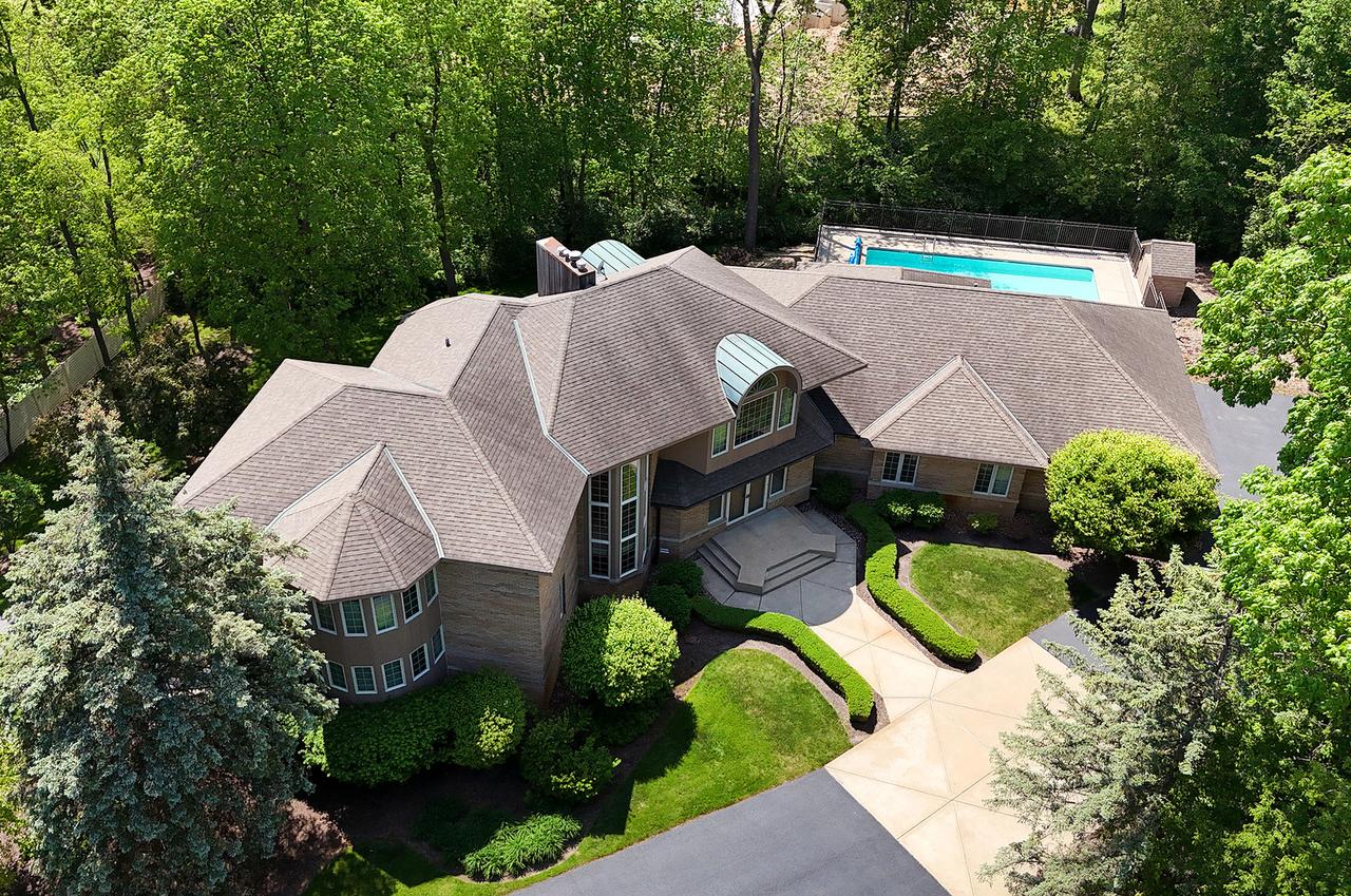 621 Chatfield Rd., New Lenox, IL 60451