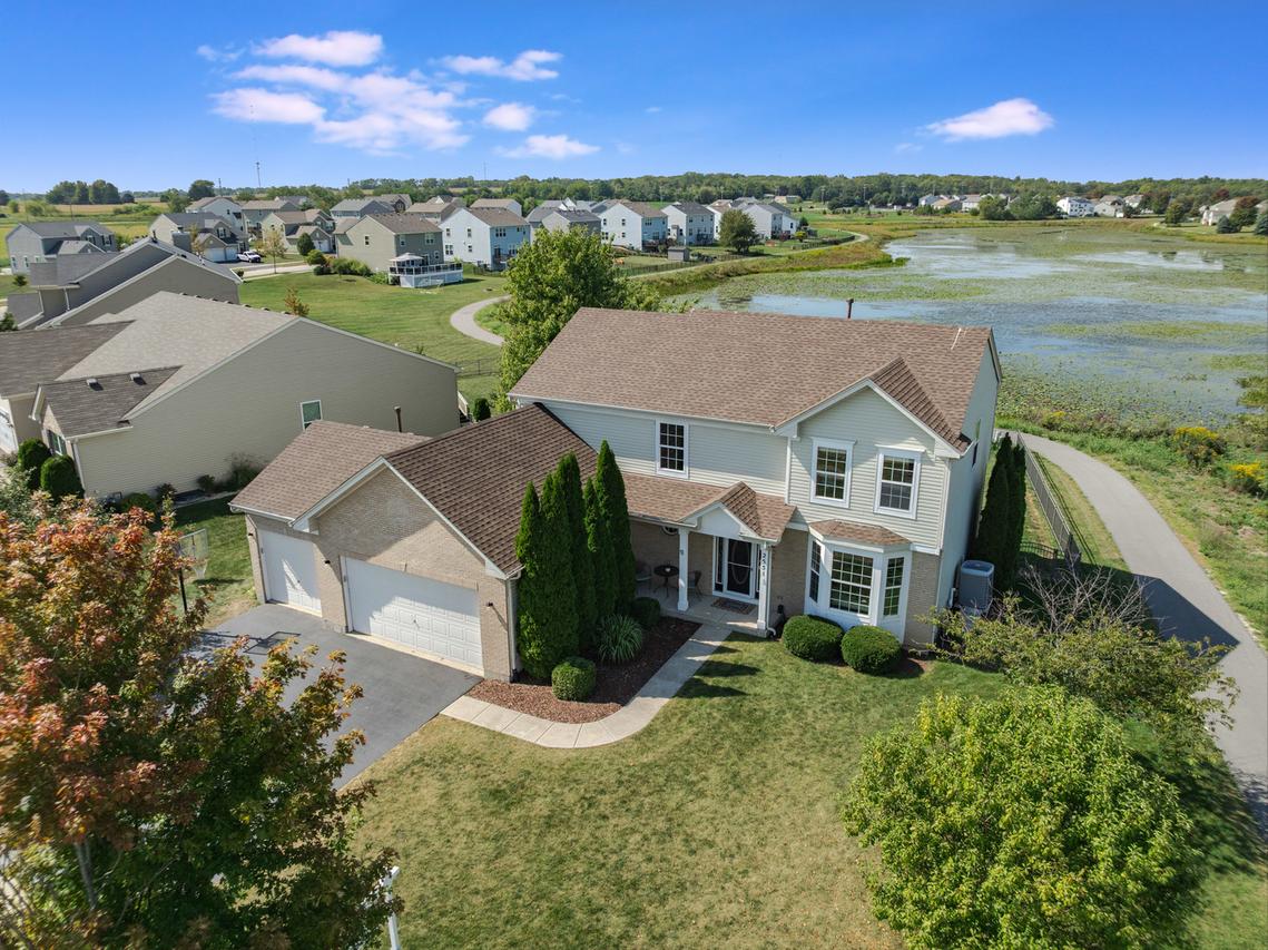 2551 Fairfax Way, Yorkville, IL 60560