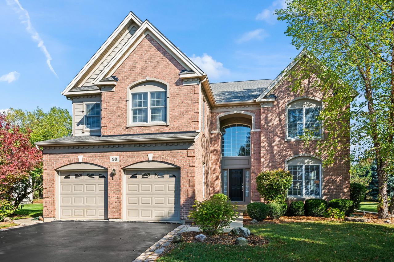 23 Championship Pkwy., Hawthorn Woods, IL 60047